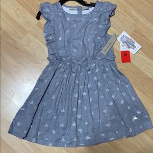 Calvin Klein
Toddler Girls Ruffled Heart Dress